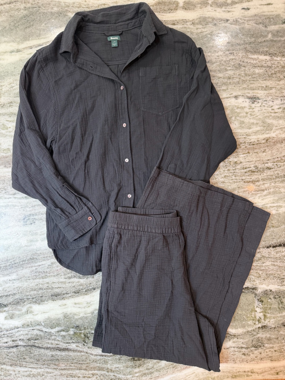 ROOTS Black Linen Matching Set Button Up & Pants Size Large 100% Organic Cotton